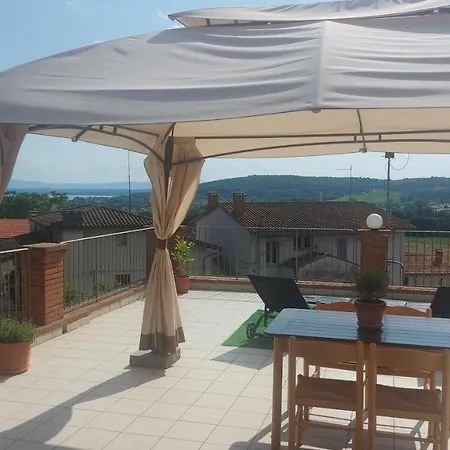 Apartment La Casa Di Justyna Tuoro sul Trasimeno